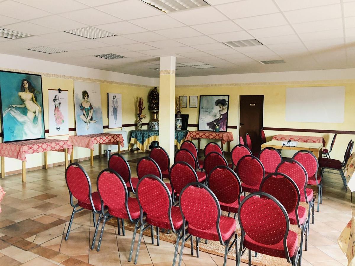Hotel Vila Emei Μαριμπόρ Εξωτερικό φωτογραφία