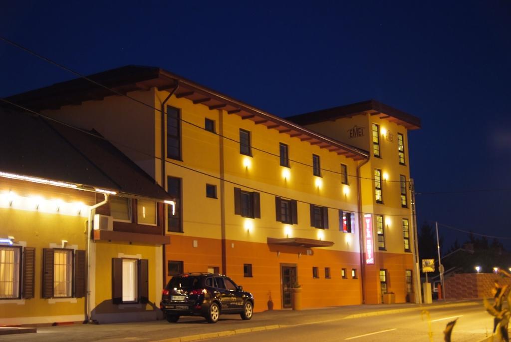 Hotel Vila Emei Μαριμπόρ Εξωτερικό φωτογραφία